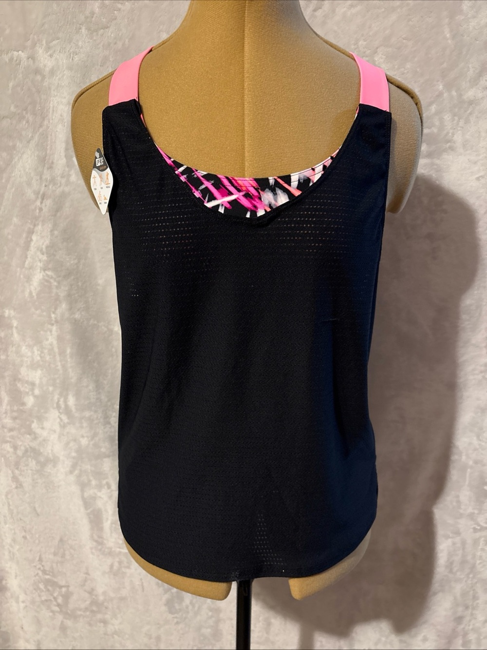 NWT ZeroXposur Black Tank with Pink Straps and Pink-Black attached sports bra